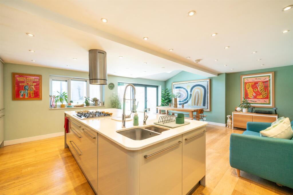 Additional image 6 of Windmill Avenue, St. Albans