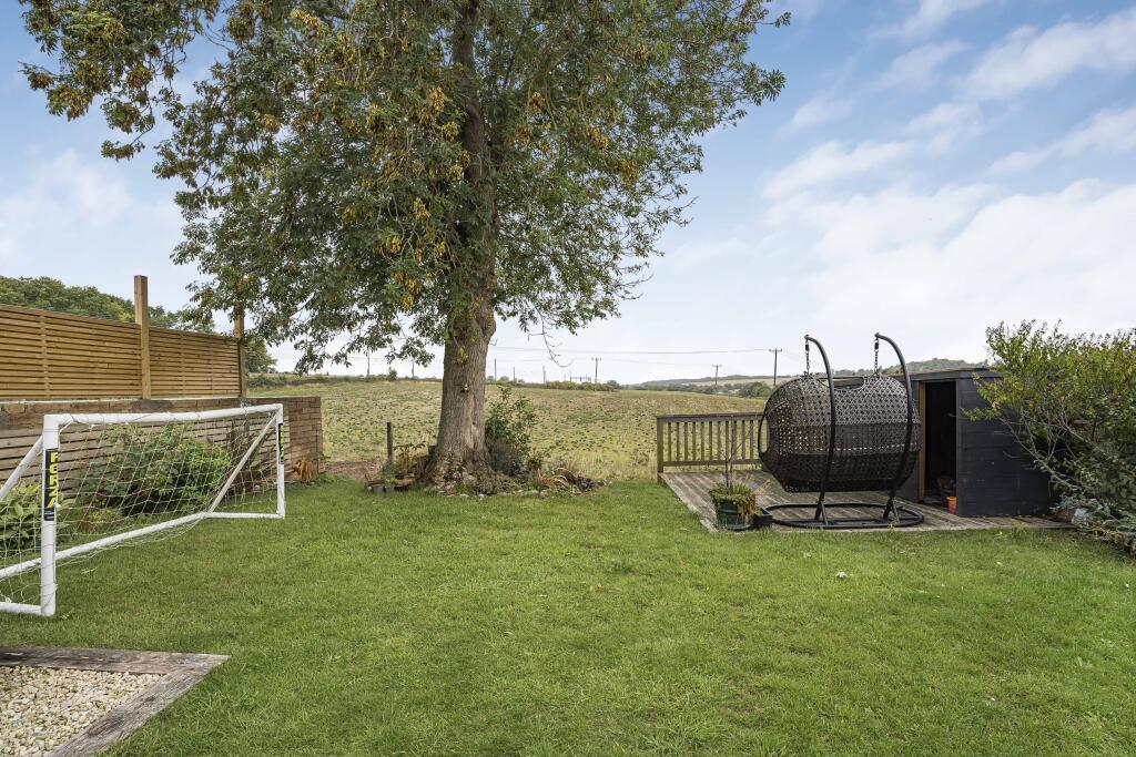 Additional image 11 of Springfield Crescent, Harpenden, AL5