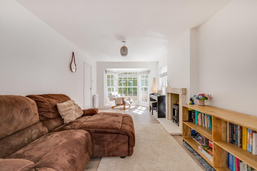 Additional image 11 of Hawthorns, Welwyn Garden City, Hertfordshire, AL8 7SE