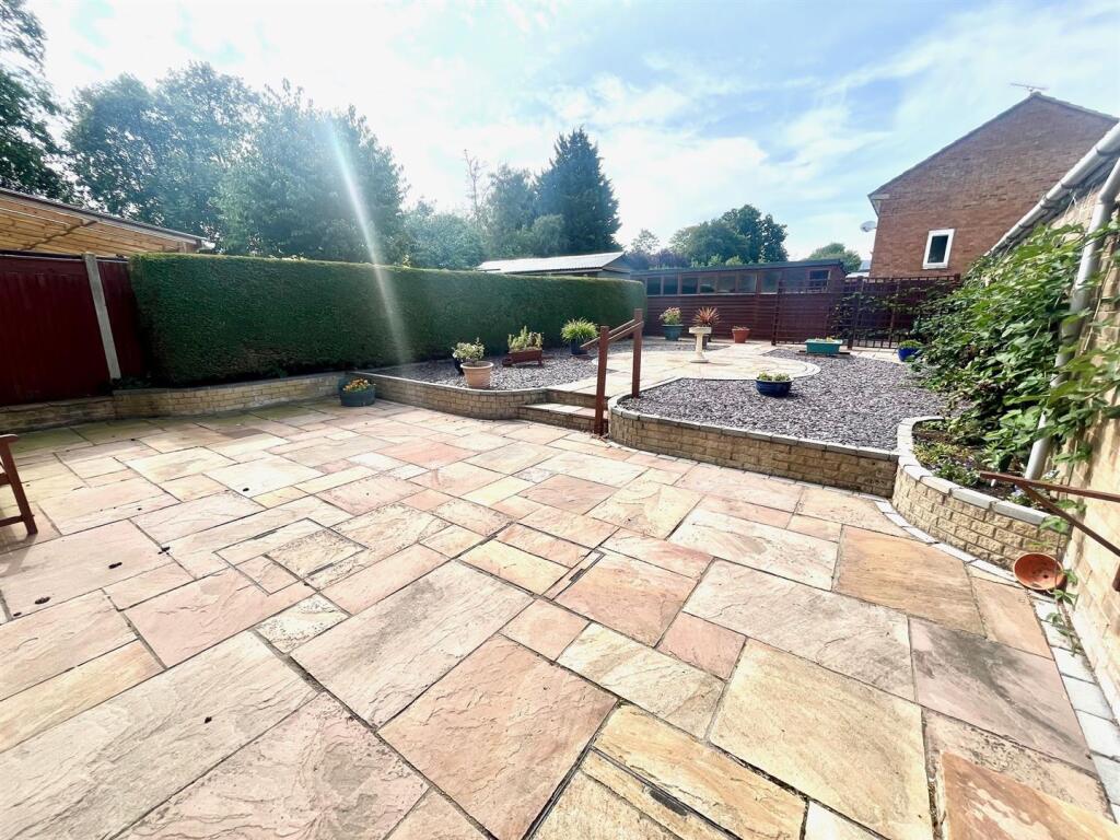 Additional image 17 of Maple Grove, Welwyn Garden City