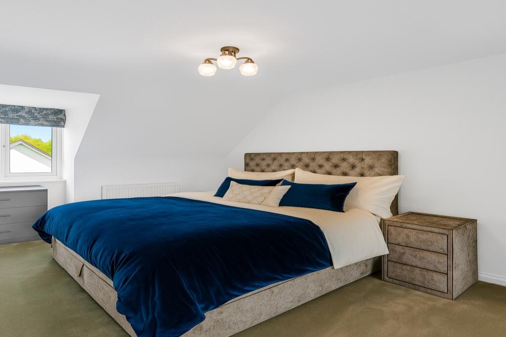 Additional image 23 of Queens Avenue, Welwyn Garden City, Hertfordshire, AL7