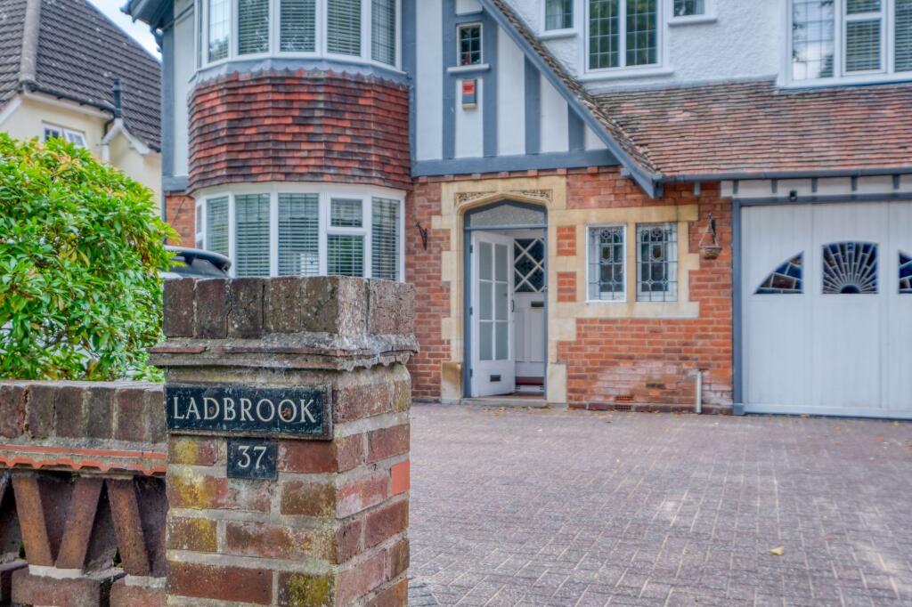 Additional image 19 of Billesley Lane, Moseley, B13