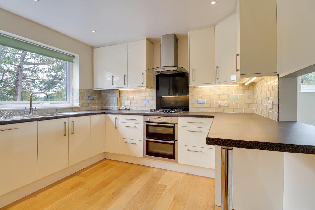 Additional image 13 of Crosthwaite Court, Stewart Road, Harpenden, AL5