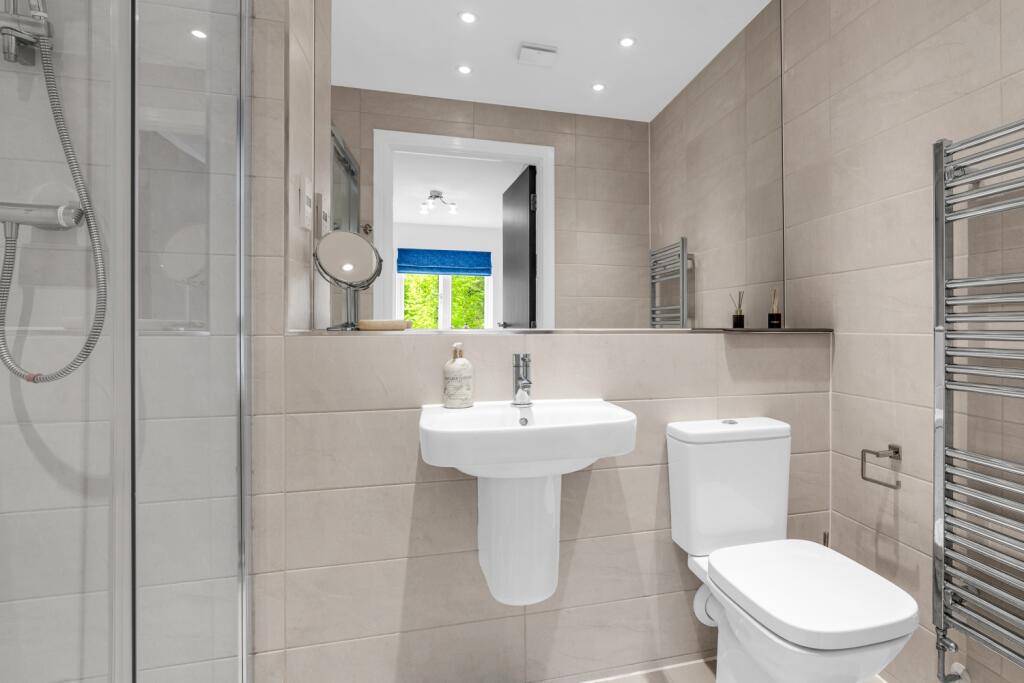 Additional image 18 of Queens Avenue, Welwyn Garden City, Hertfordshire, AL7