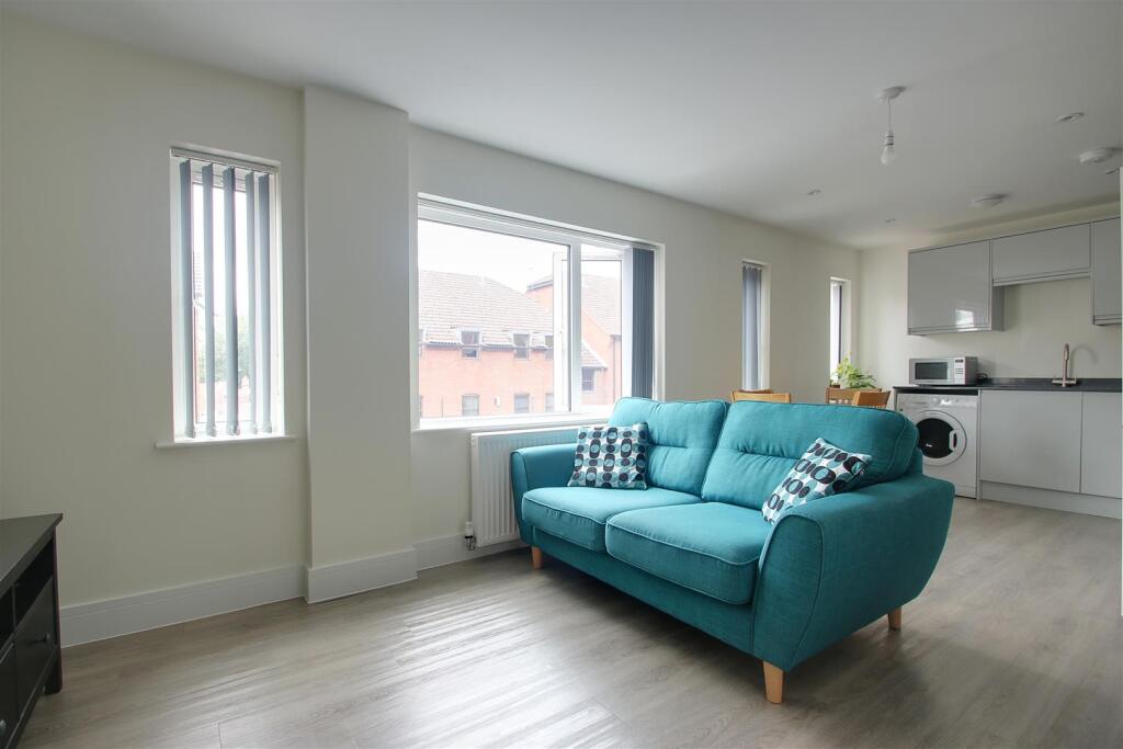 Additional image 7 of Arden Grove, Harpenden