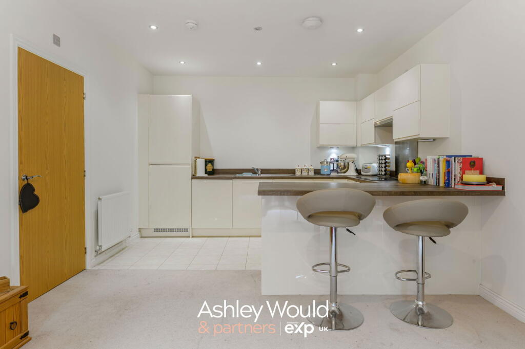 Additional image 6 of Bloomsbury House, 7 Highfield Road