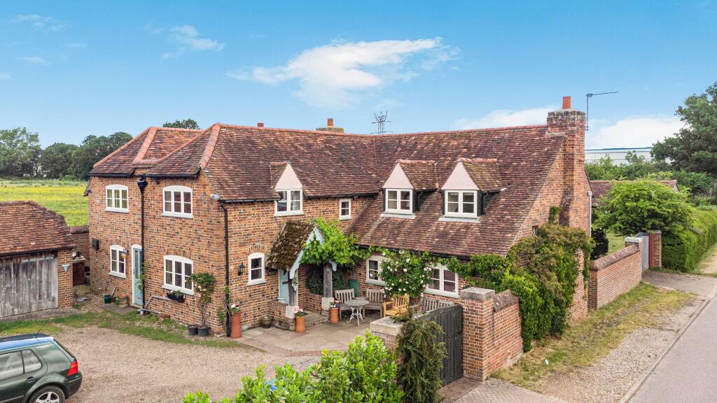 Property image for The Old Cottage, Pooleys Lane, Welham Green, AL9