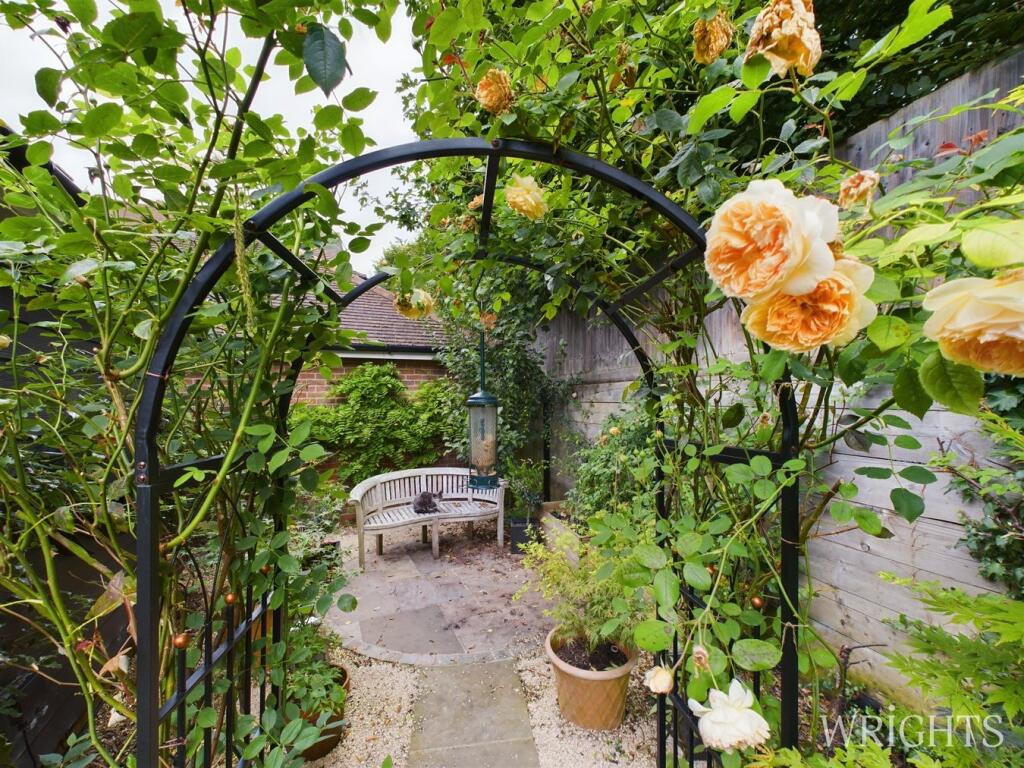 Additional image 20 of Salix Close, Welwyn, AL6