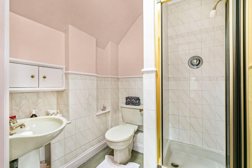 Additional image 15 of The Old Cottage, Pooleys Lane, Welham Green, AL9