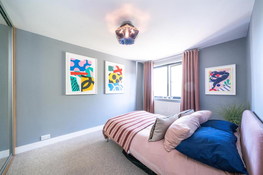 Additional image 19 of Windmill Avenue, St. Albans