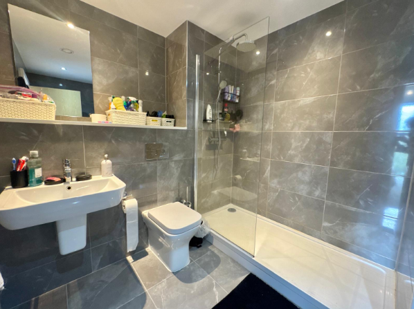 Additional image 2 of Arden Gate