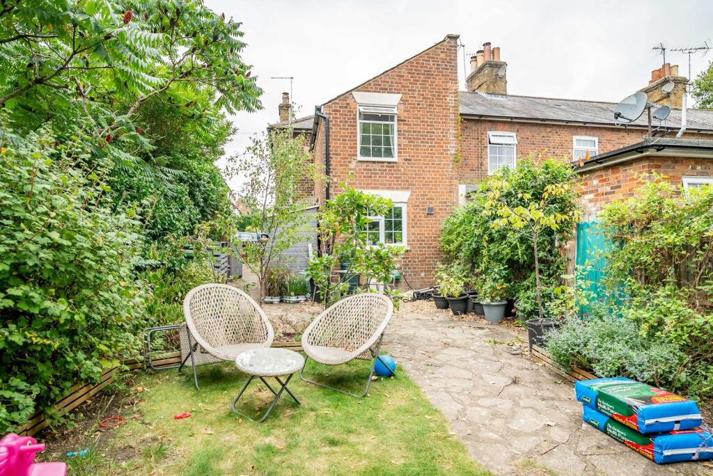 Additional image 10 of St Johns Road, Harpenden, Herts, AL5