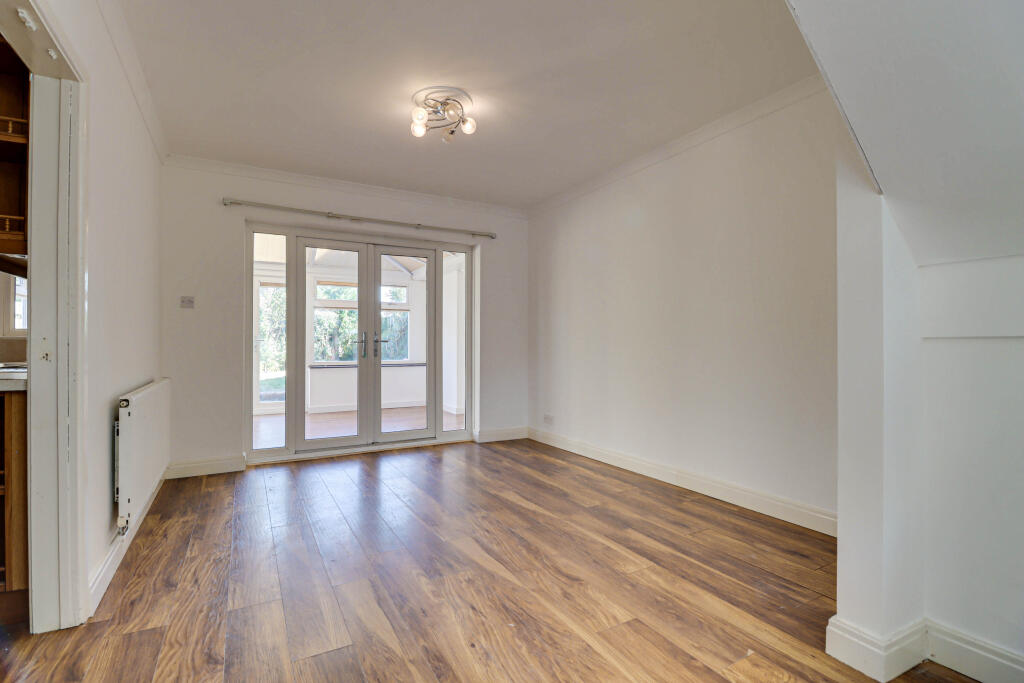 Additional image 6 of Tuffnells Way, Harpenden, AL5