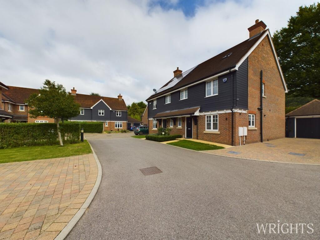 Additional image 22 of Salix Close, Welwyn, AL6