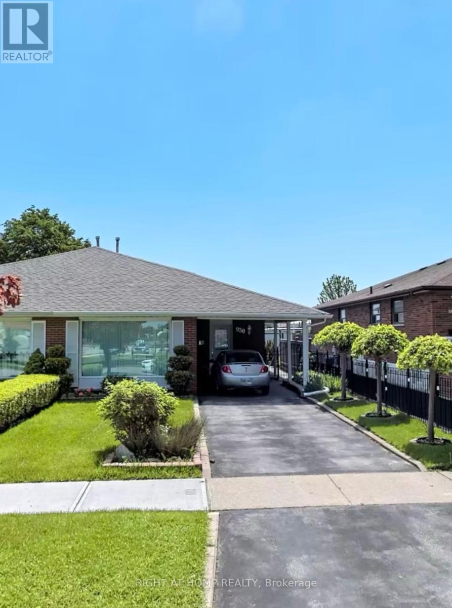 Property image for 930 FLAGSHIP DRIVE|Mississauga (Applewood), Ontario L4Y2J4
