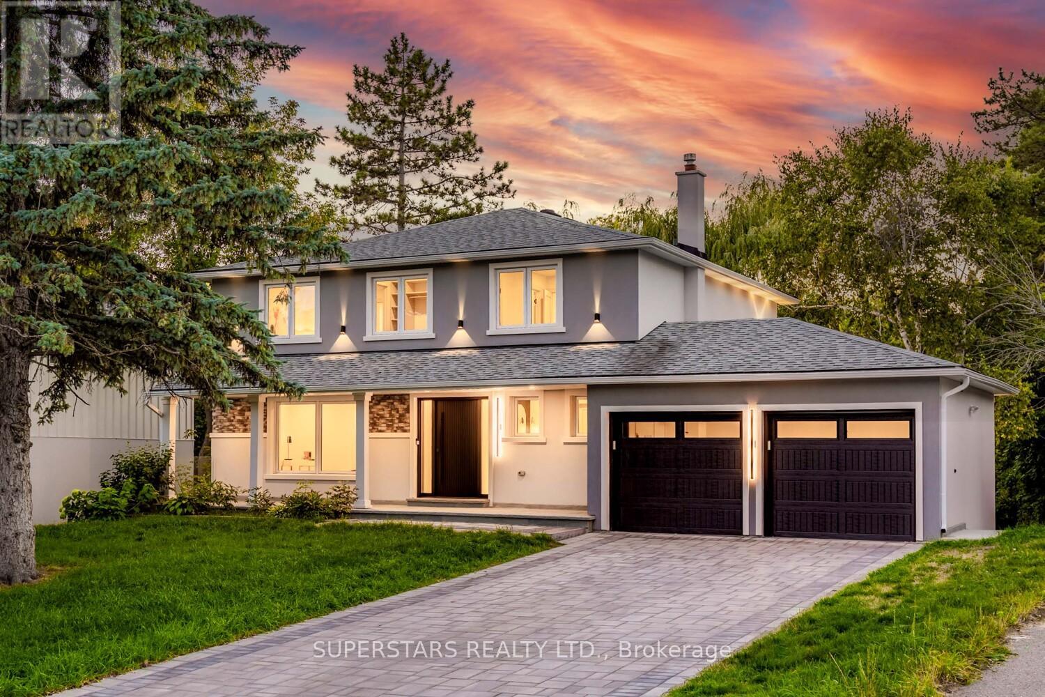 Property image for 43 THORNY BRAE DRIVE|Markham (Royal Orchard), Ontario L3T3G5