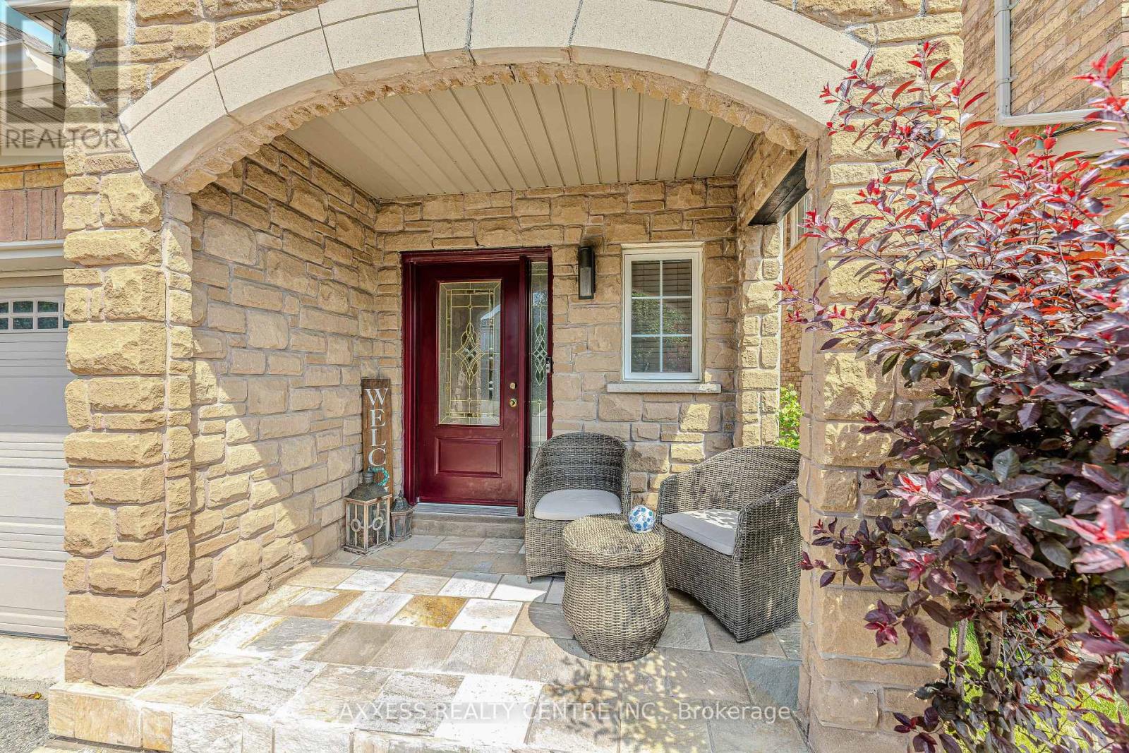 Property image for 72 BEAVERBROOK CRESCENT|Vaughan, Ontario L6A3T3