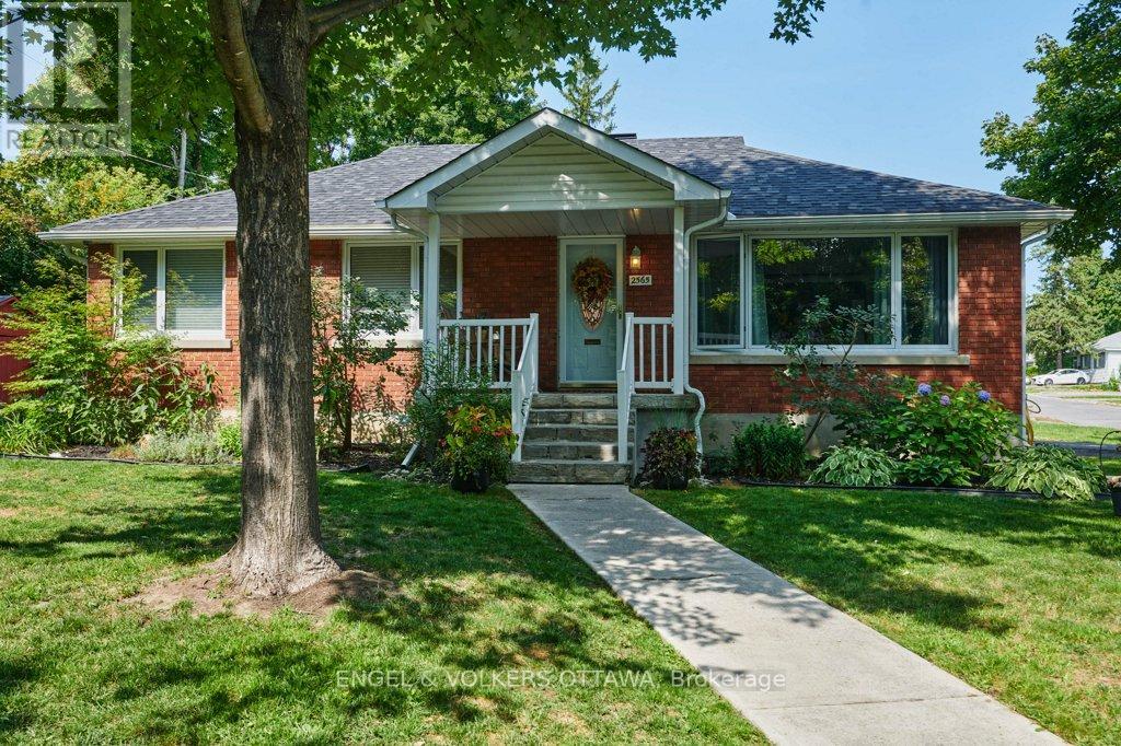 Property image for 2565 ELMHURST STREET|Ottawa, Ontario K2B7N2