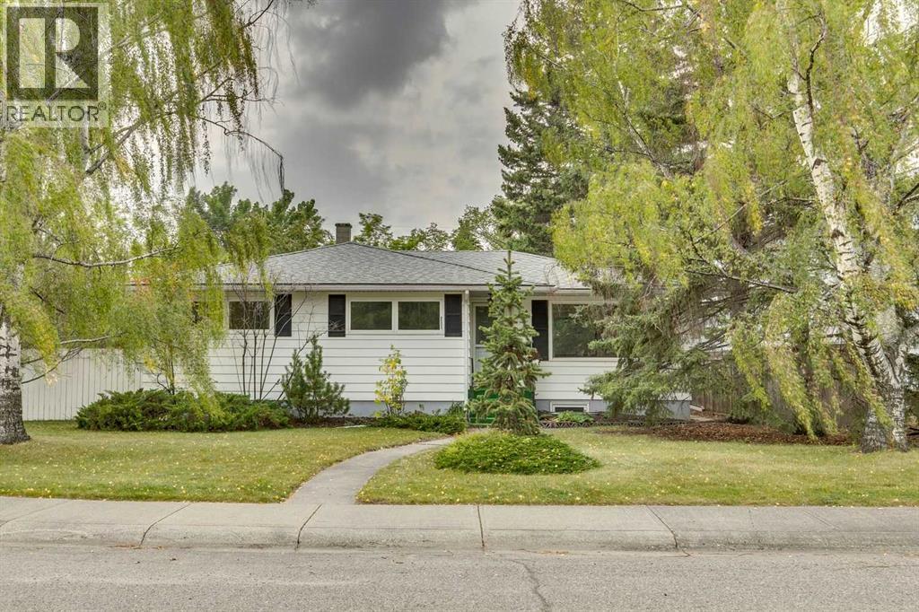 Property image for 104 Haysboro Crescent SW|Calgary, Alberta T2V3G2