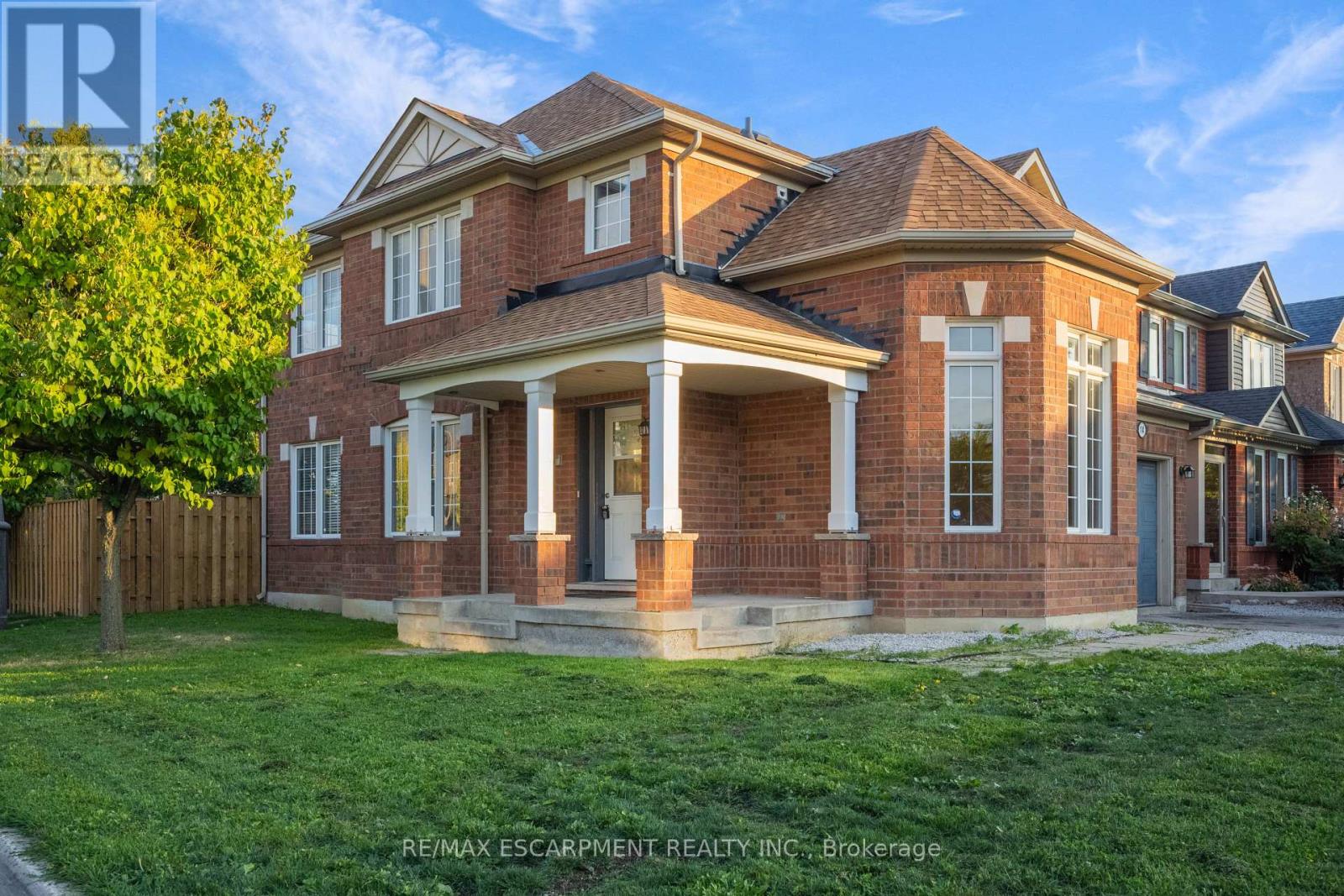 14 YVONNE DRIVE|Brampton (Fletcher's Meadow), Ontario L7A3N5