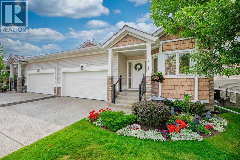 533 Rocky Vista Gardens NW|Calgary, Alberta T3G0B7