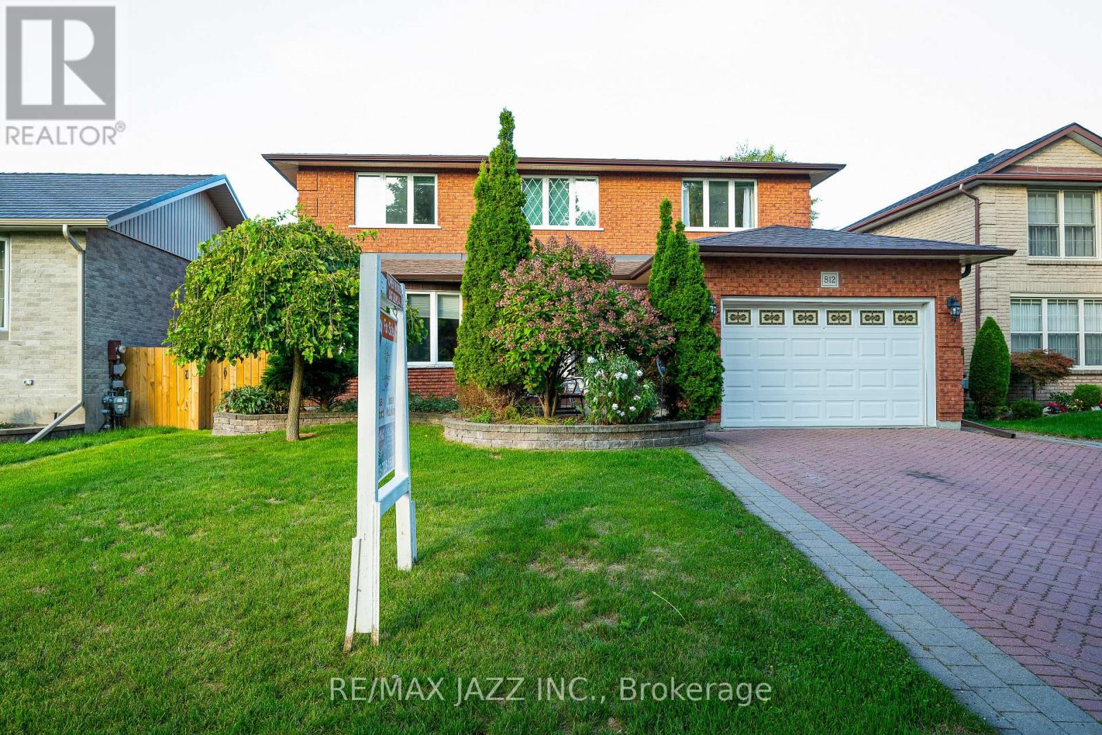 Property image for 812 WAVERLY STREET N|Oshawa (Northglen), Ontario L1J7E5