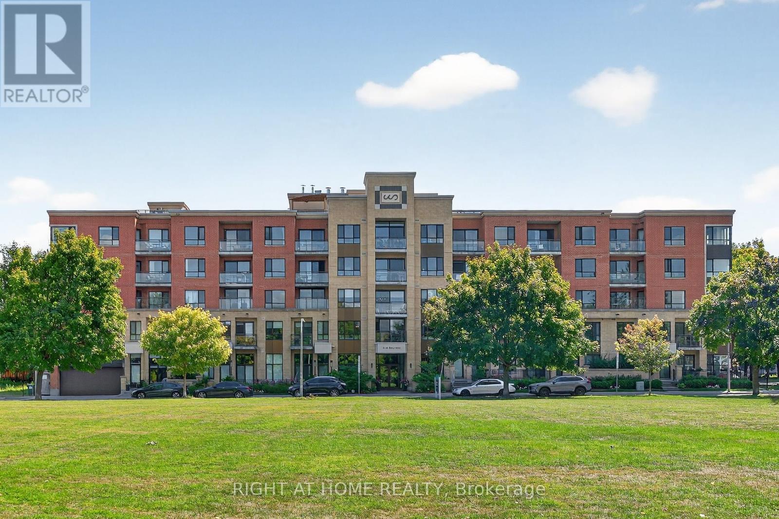 517 - 316 BRUYERE STREET|Ottawa, Ontario K1N0C3