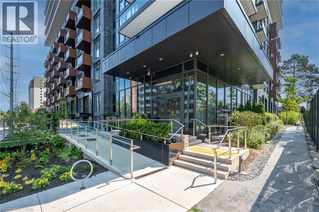 21 PARK Street Unit# 1011|Mississauga, Ontario L5G1L7