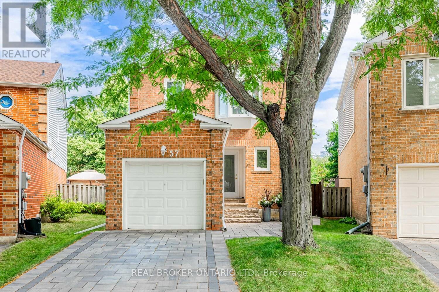 Property image for 57 GLENMANOR WAY|Vaughan (Crestwood-Springfarm-Yorkhill), Ontario L4J3A3