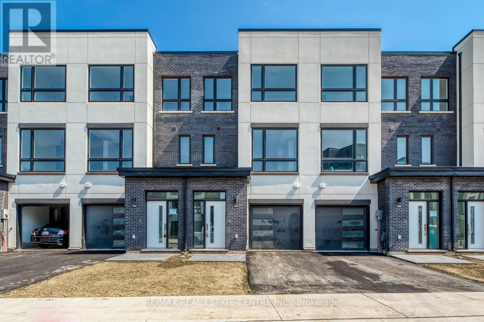 Property image for 3049 TRAILSIDE DRIVE|Oakville (GO Glenorchy), Ontario L6M5R5