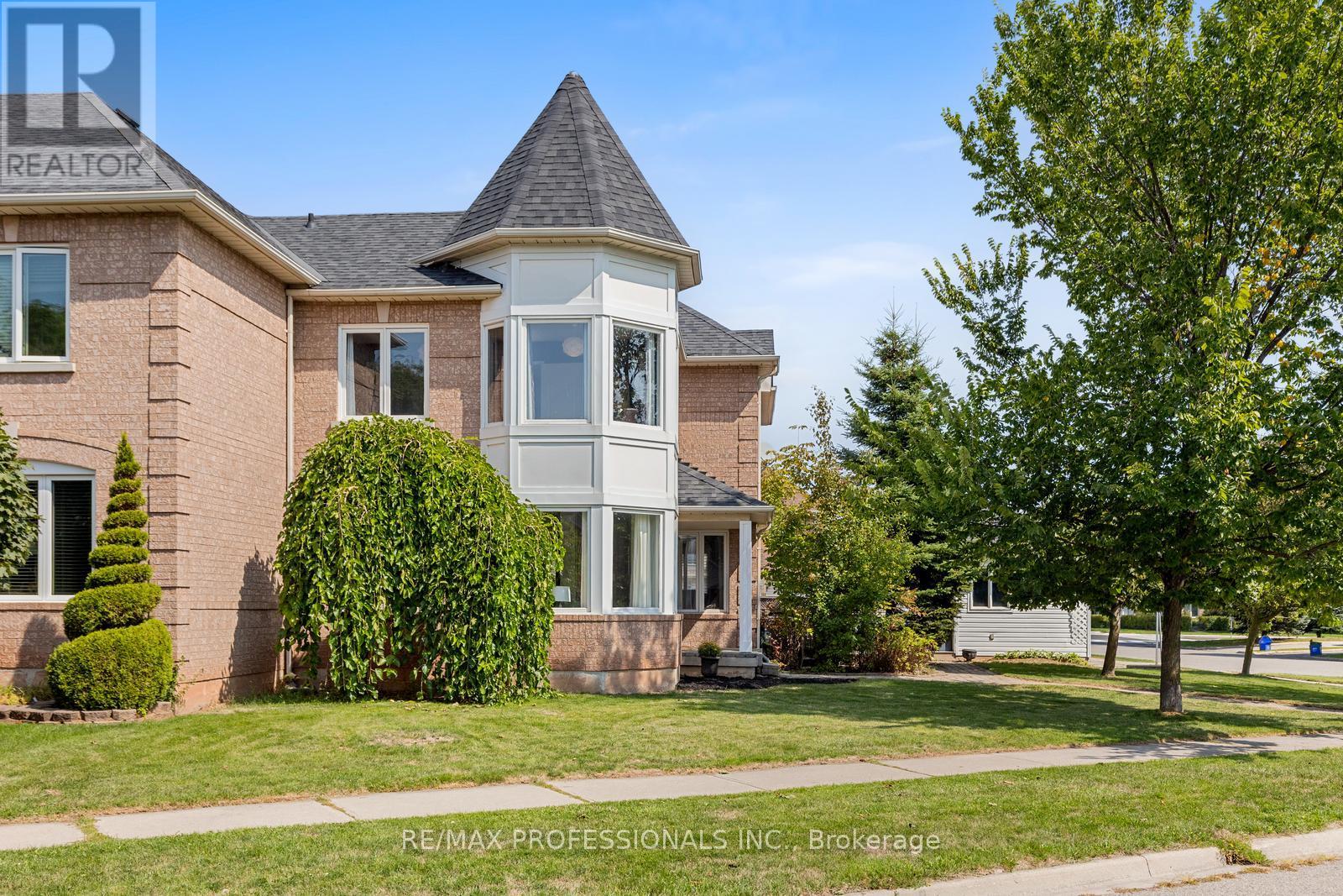 Property image for 1241 BRILLINGER STREET|Oakville (WT West Oak Trails), Ontario L6M3T2