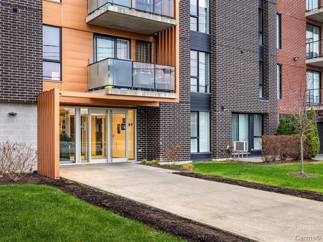 4 Av. Donegani|#302|Pointe-Claire, Quebec H9R0C8