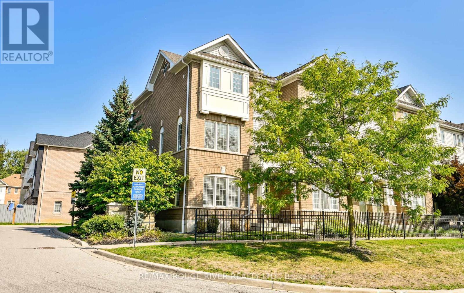 Property image for 20 - 1790 FINCH AVENUE|Pickering (Village East), Ontario L1V0A1