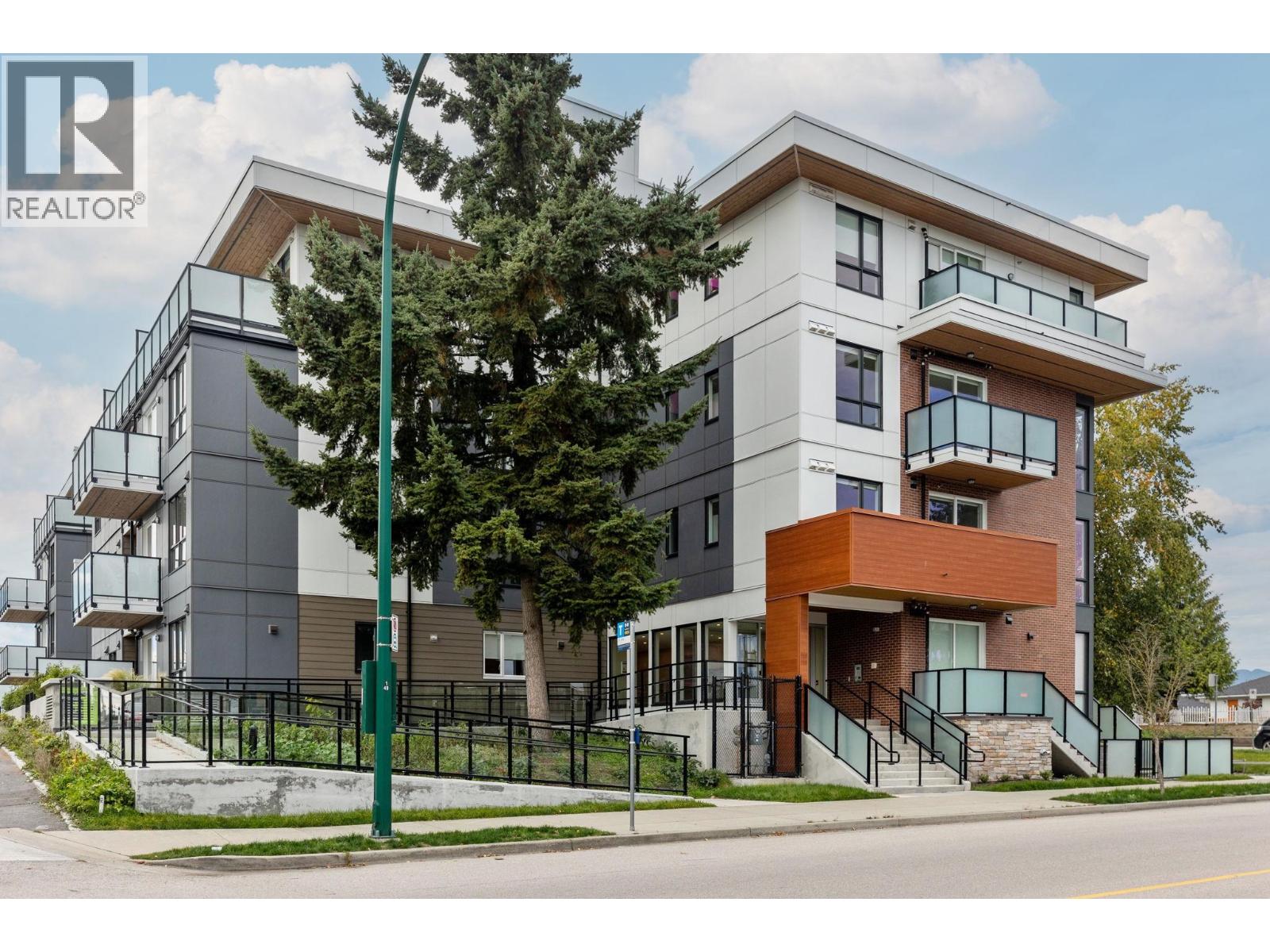 Property image for 203 4933 CLARENDON STREET|Vancouver, British Columbia V5R0J6