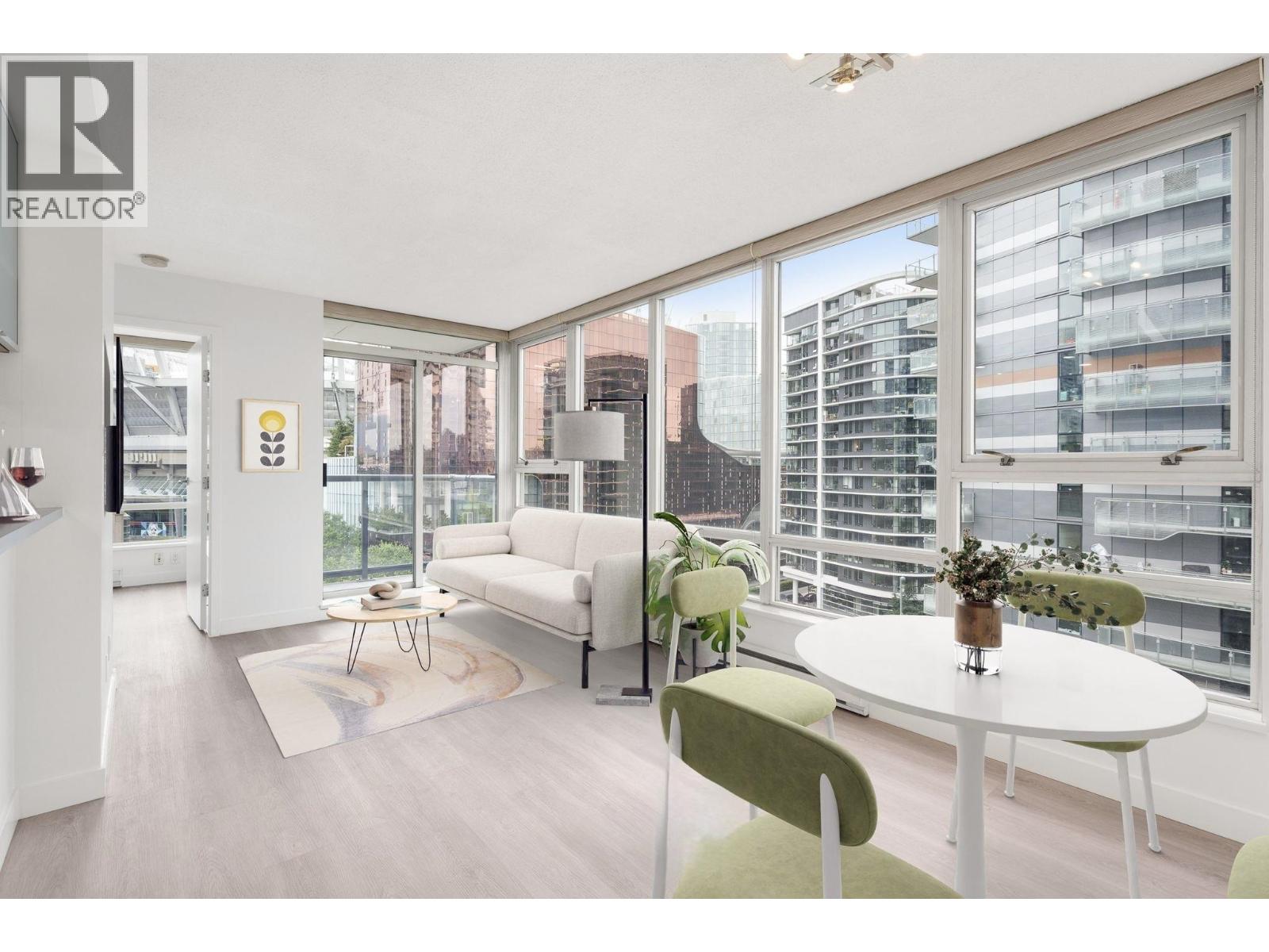 1105 939 EXPO BOULEVARD|Vancouver, British Columbia V6Z3G7