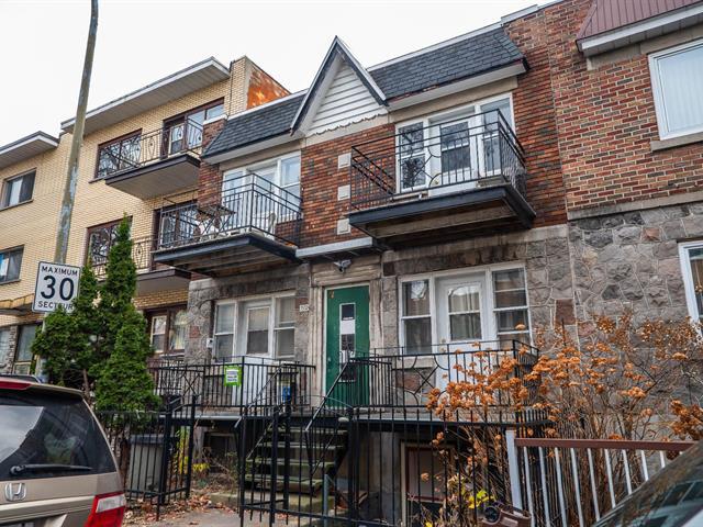 7532 Av. Bloomfield|Montréal (Villeray/Saint-Michel/Parc-Extension), Quebec H3N2H3