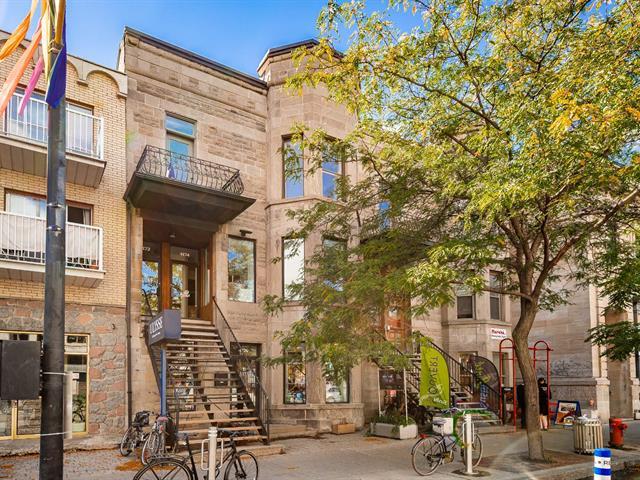 4174 Rue St-Denis|Montréal (Le Plateau-Mont-Royal), Quebec H2W2M5