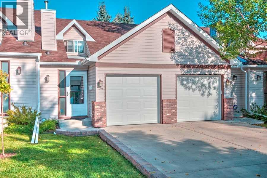 Property image for 147 Somervale Park SW|Calgary, Alberta T2Y3J4