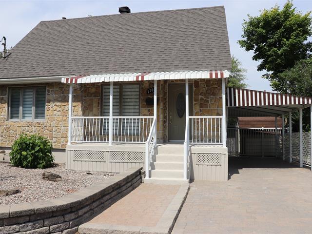 7701 23e Avenue|Montréal (Villeray/Saint-Michel/Parc-Extension), Quebec H2A2G1