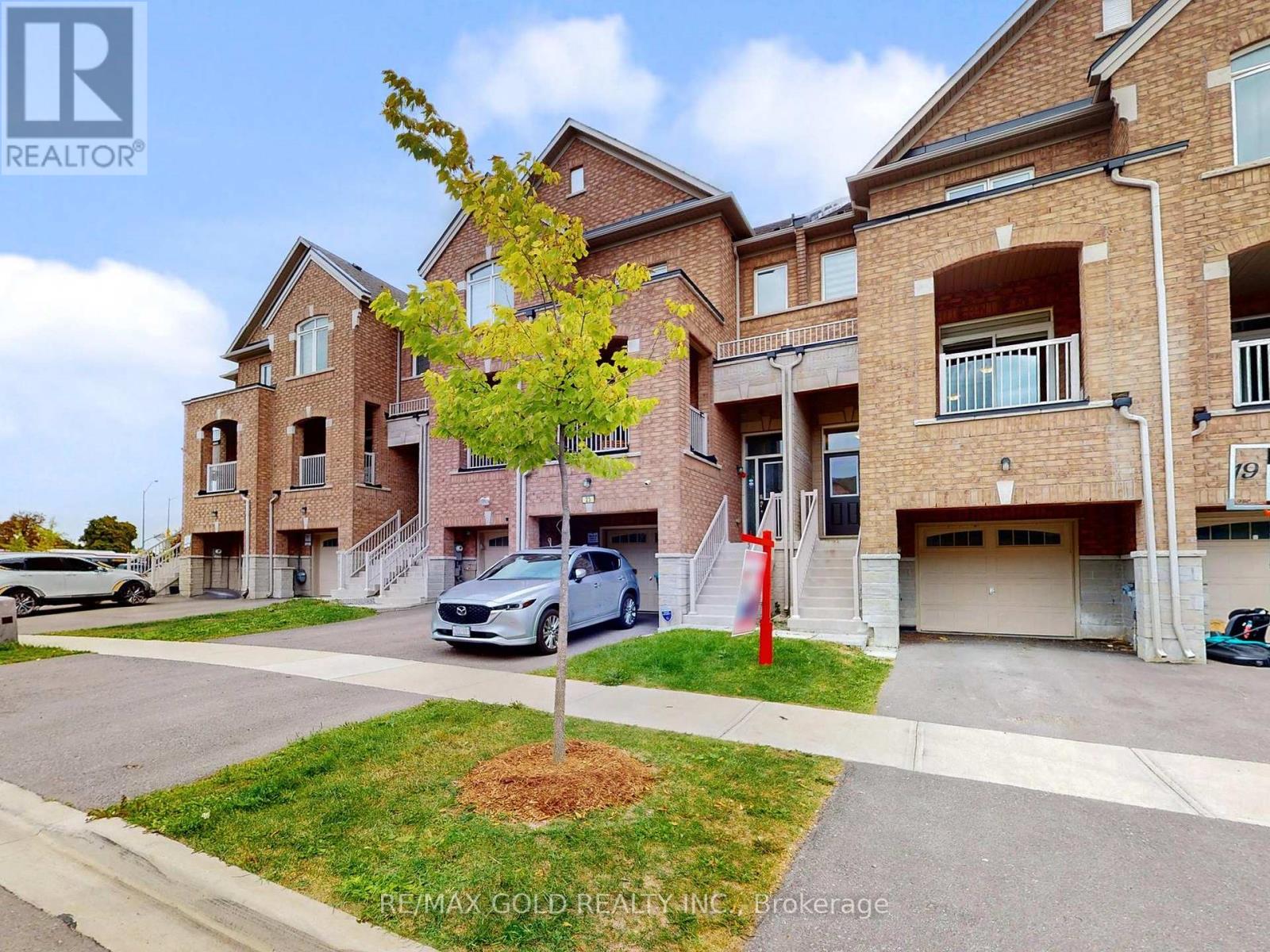 Property image for 21 GEMMA PLACE|Brampton (Heart Lake), Ontario L6Z0J5