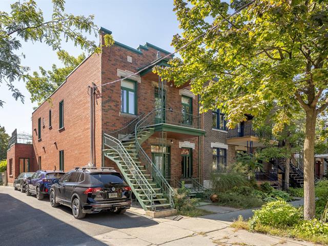 Property image for 6632-6634 Rue des Écores|Montréal (Rosemont/La Petite-Patrie), Quebec H2G2J7
