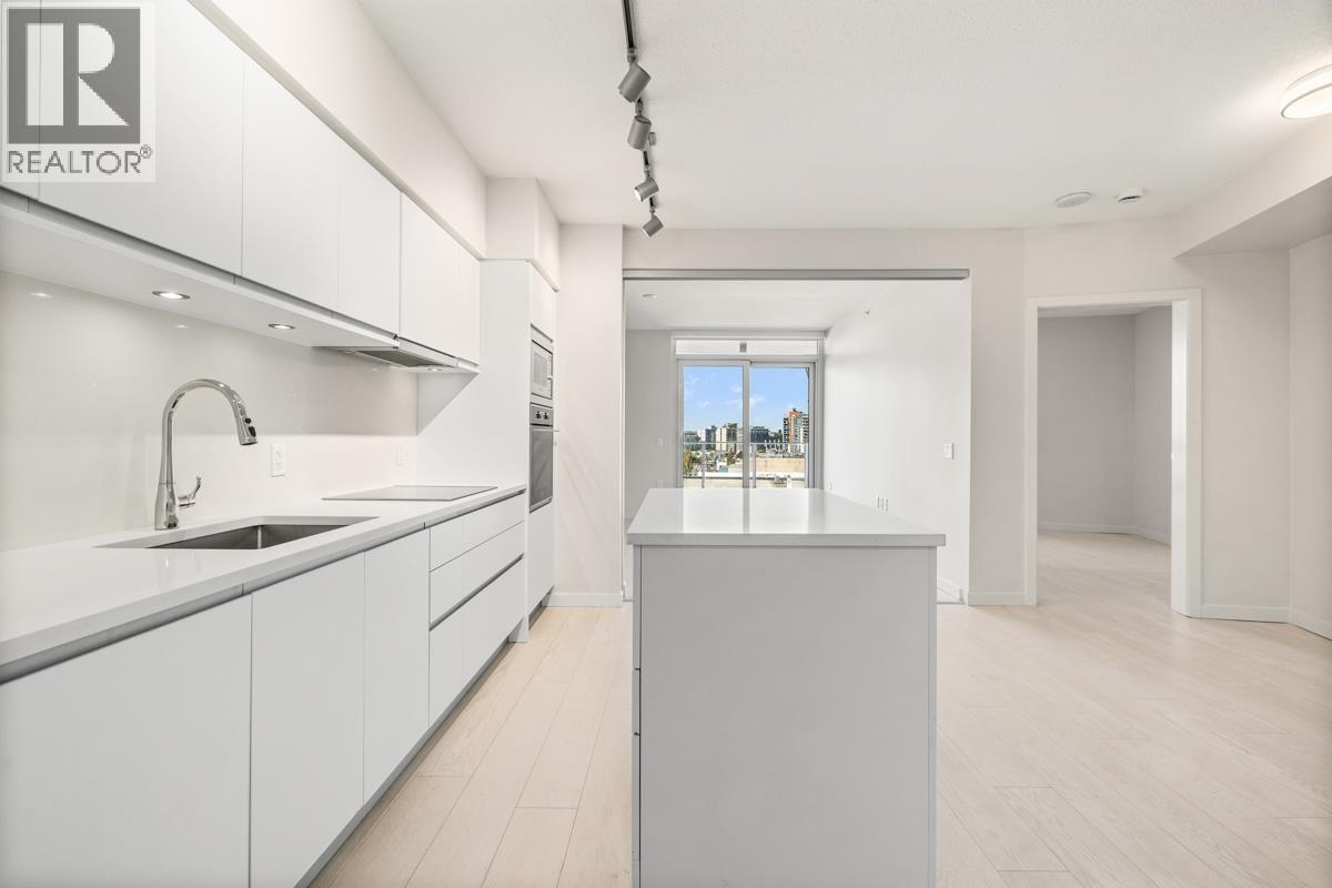 823 180 E 2ND AVENUE|Vancouver, British Columbia V5T0K4