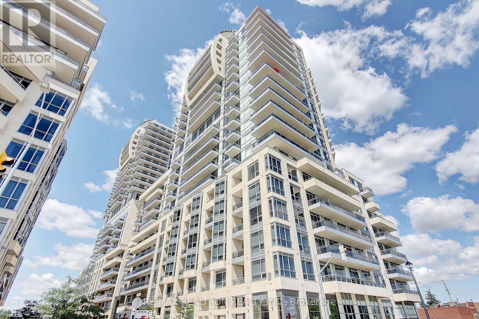 Property image for 1407 - 9205 YONGE STREET|Richmond Hill (Langstaff), Ontario L4C1V5