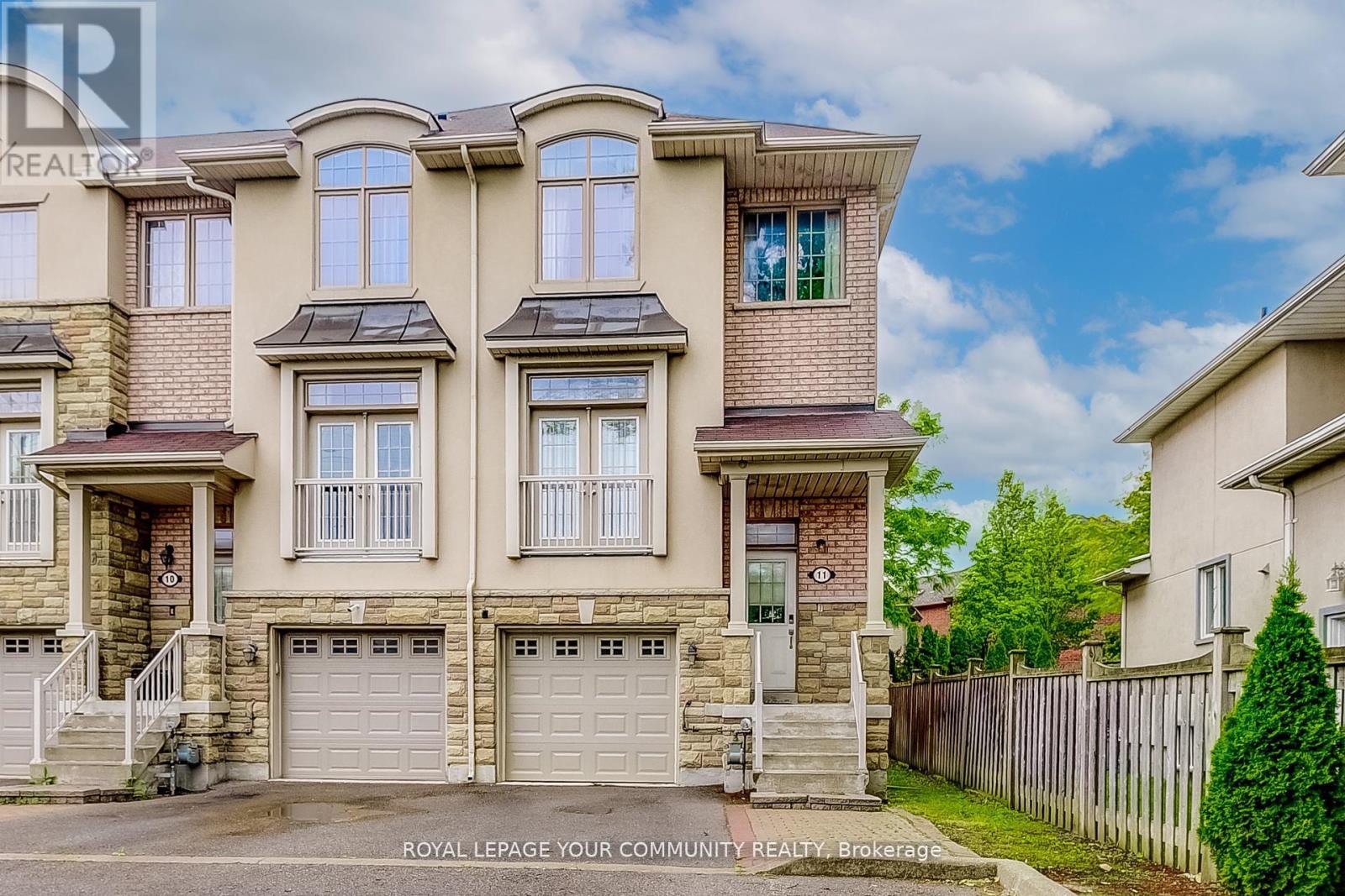 Property image for 11 - 9205 BATHURST STREET|Richmond Hill (South Richvale), Ontario L4C0V9