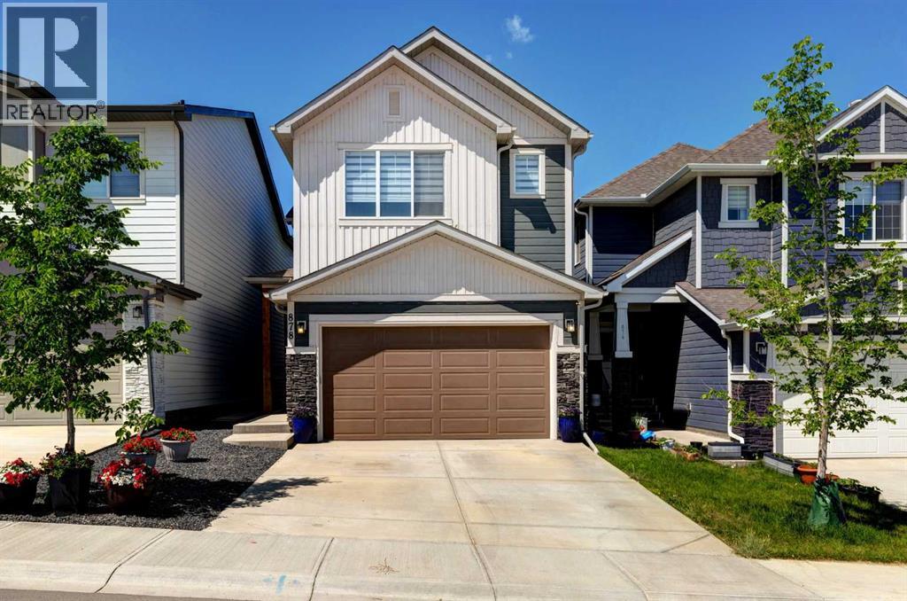 878 Bluerock Way SW|Calgary, Alberta T2Y0S5