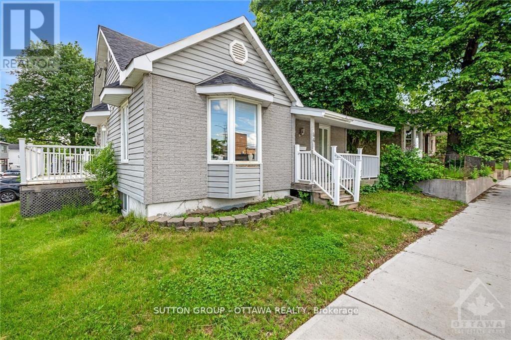 Property image for 846 ST LAURENT BOULEVARD|Ottawa, Ontario K1K3A9