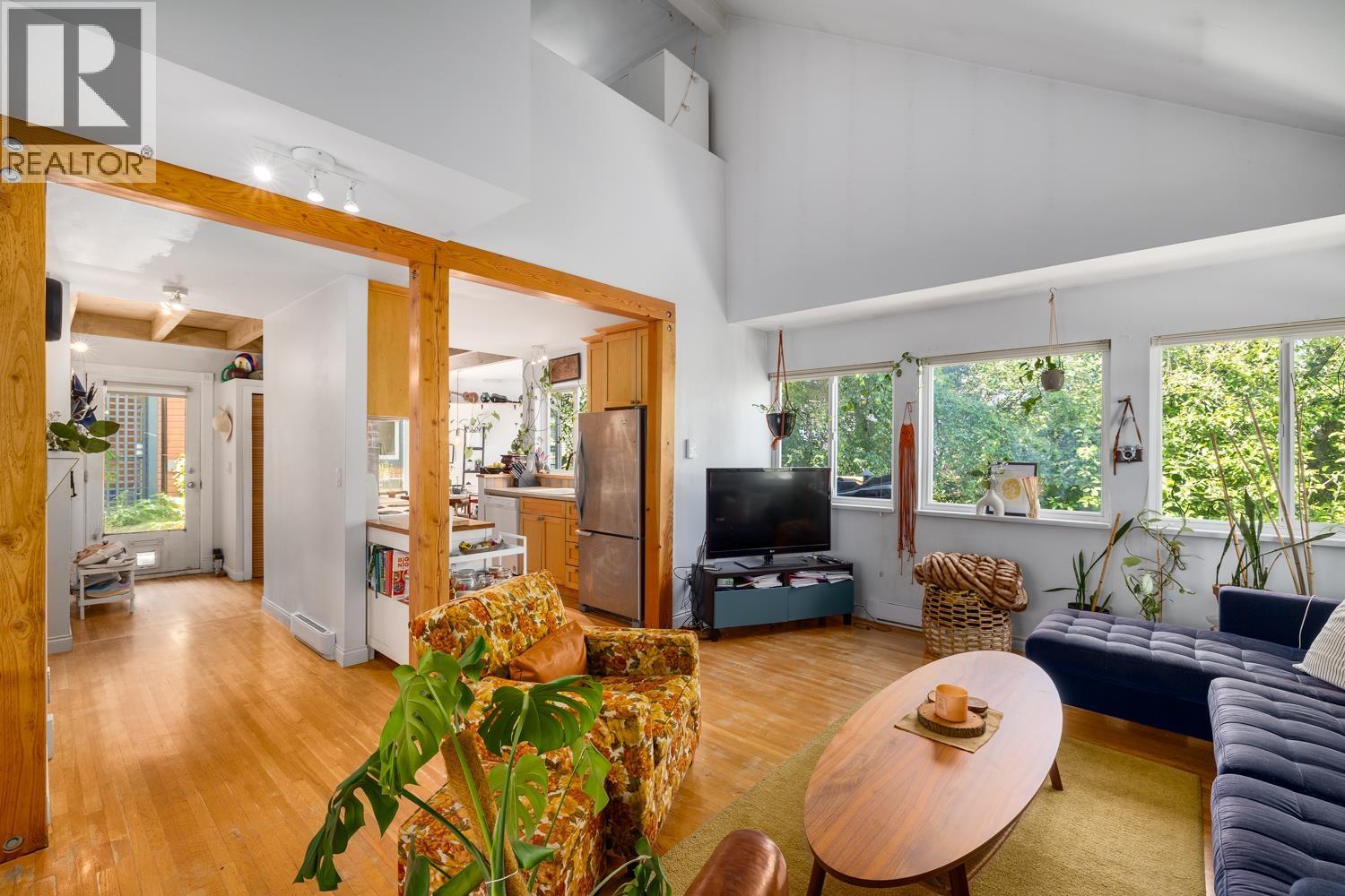 765 KEEFER STREET|Vancouver, British Columbia V6A1Y6