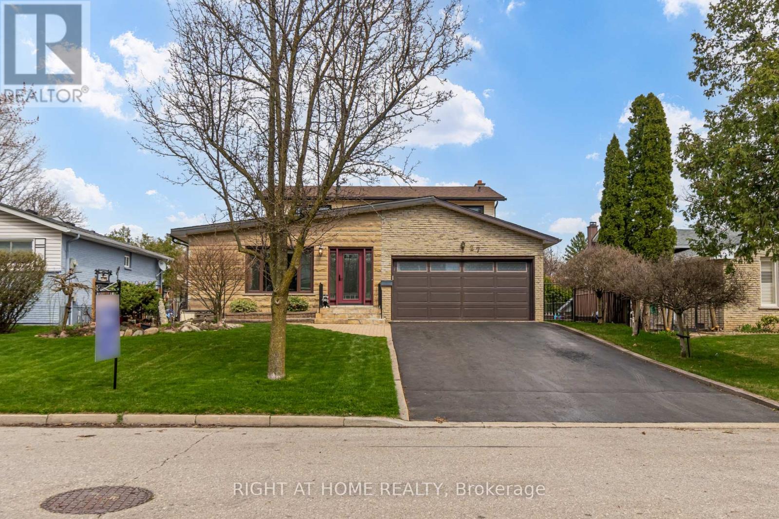 Property image for 27 SIR KAY DRIVE|Markham (Markham Village), Ontario L3P2Y9