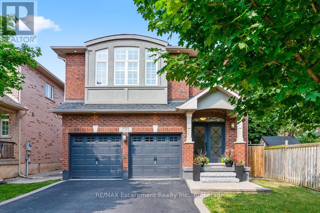 Property image for 2301 BARONWOOD DRIVE|Oakville (WM Westmount), Ontario L6M4Z6