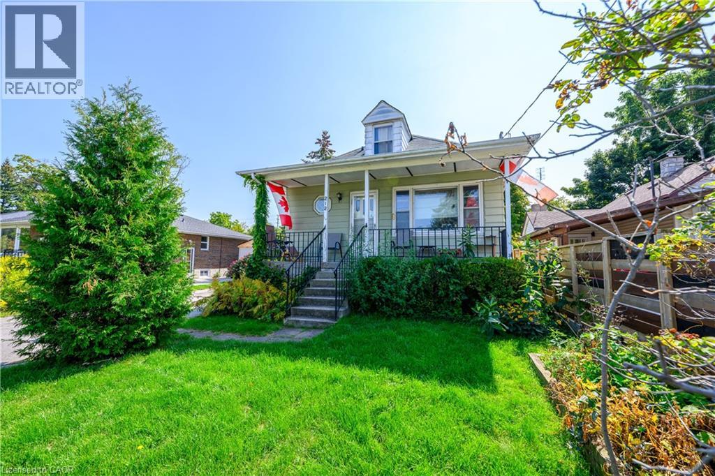 Property image for 212 TROY Street|Mississauga, Ontario L5G1S7